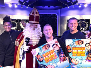 John West, Billy Dans en Afro Bros ontvangen Platina Plaat