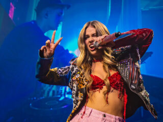 Roxy Dekker kondigt twee grote shows aan voor 2026