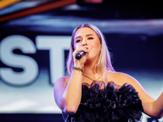 Senna is toegevoegd aan de line-up van het Muziekfeest van het Jaar