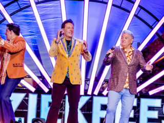 Vier gastartiesten bekendgemaakt voor De Toppers Christmas Party of the Year 2025!