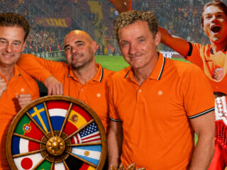 Sterren NL Radio kleurt oranje