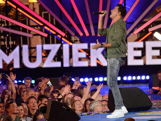 Jan Smit, John de Bever en Peter Beense treden op tijdens Koningsdag Amersfoort