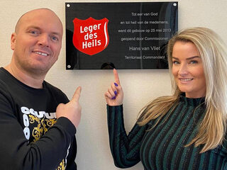 Frank van Etten en Emilie aan de slag bij het Leger des Heils