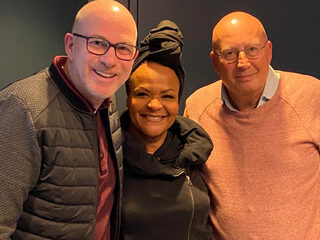 Terugluisteren: de Weekendborrel met Ruth Jacott