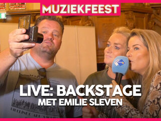 Backstage tijdens het Muziekfeest op het Plein in Enschede