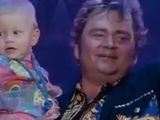 Roxeanne Hazes deelt bijzondere beelden van haar vader