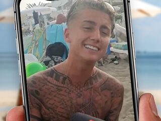 ZIEN: Mart Hoogkamer maakt indruk met bijzondere cover