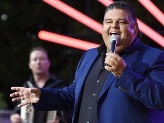 Django Wagner geeft concert in Circustheater Scheveningen