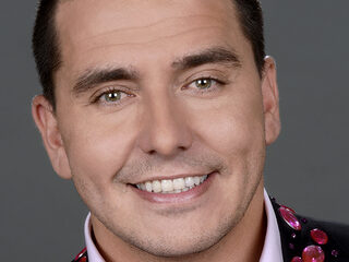 Jan Smit heeft acute laryngitis