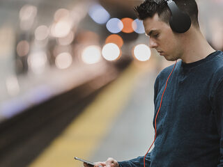 We luisteren massaal naar Nederlandse muziek