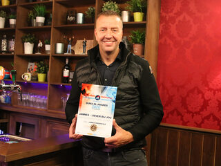 Jannes wint Buma NL Award voor Meest Succesvolle Album Hollands