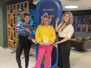 Schrijver Aefke Ten Hagen: ‘Ik heb in een manische periode zomaar een cabriolet gekocht’