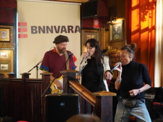 Loïs Lane viert 40 jaar carrière en nieuwe muziek!