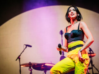 Dua Lipa komt naar ESNS 2023 in Groningen
