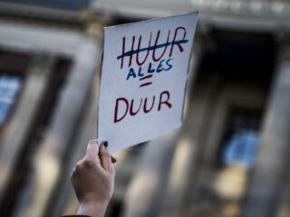 'Armoede onder kinderen is nog veel hoger dan de cijfers suggereren'
