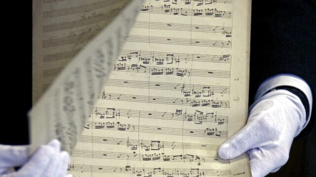 Heruitgave van de Bachbijbel: de compositie van woorden en aantekeningen