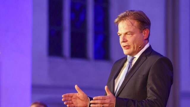 Omtzigt komt toch niet met lijstje hoe hij zijn plannen gaat betalen