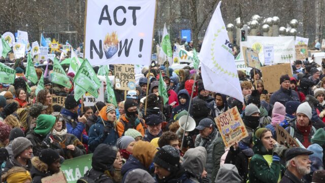 Klimaattopvoorzitter onder vuur: Sultan Al-Jaber's controversiële standpunten over de opwarming van de aarde