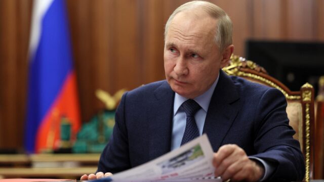 'Russische bevolking ziet geen oorlog met Oekraïne, maar met het Westen'