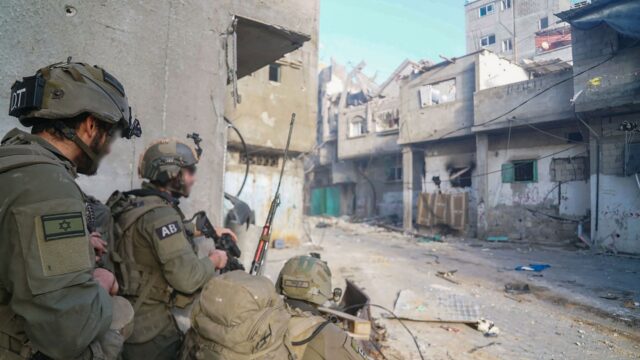 Opschorten VN-hulp Palestijnen: 'Hypocriet meehuilen met de wolven'